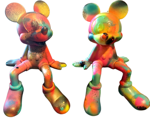 Ein luxury Paar von lustigen Mickey mouses by Karibou, Sculpture for Sale on Select