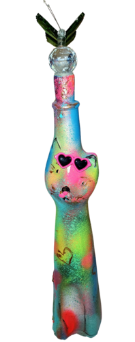 Du Katze-Flasche mit Herz, Brillen und Schmetterling by Karibou, Sculpture for Sale on Select